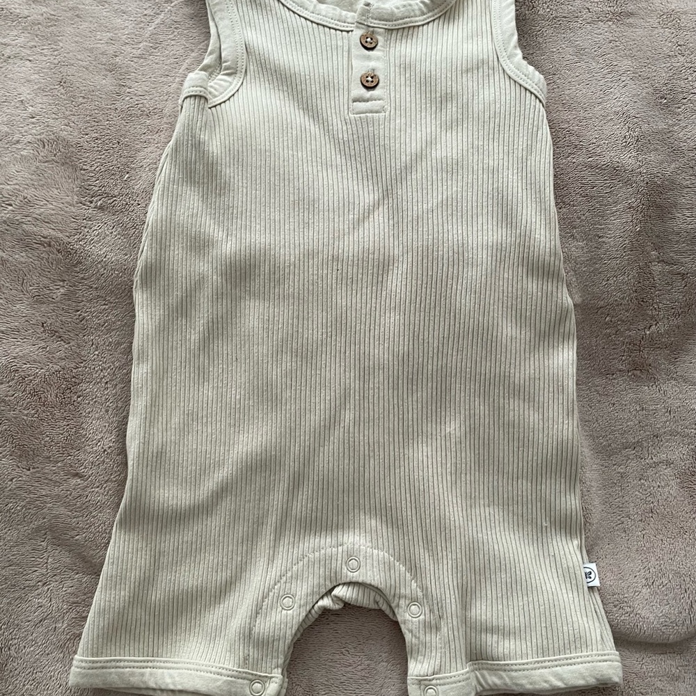Honest Baby Cream Ribbed Romper